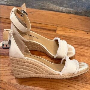 Lucky Brand Cream Wedge Sandals